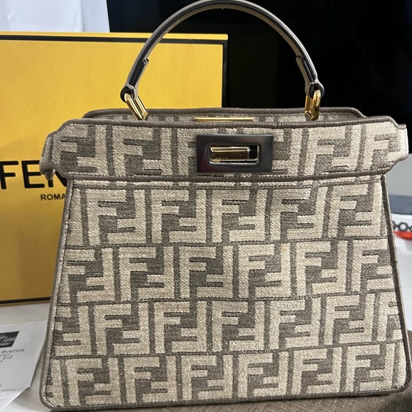 SOLD-  Fendi Peekaboo Gray Tapestry - medium - Limited Edition - Picture 5 of 6